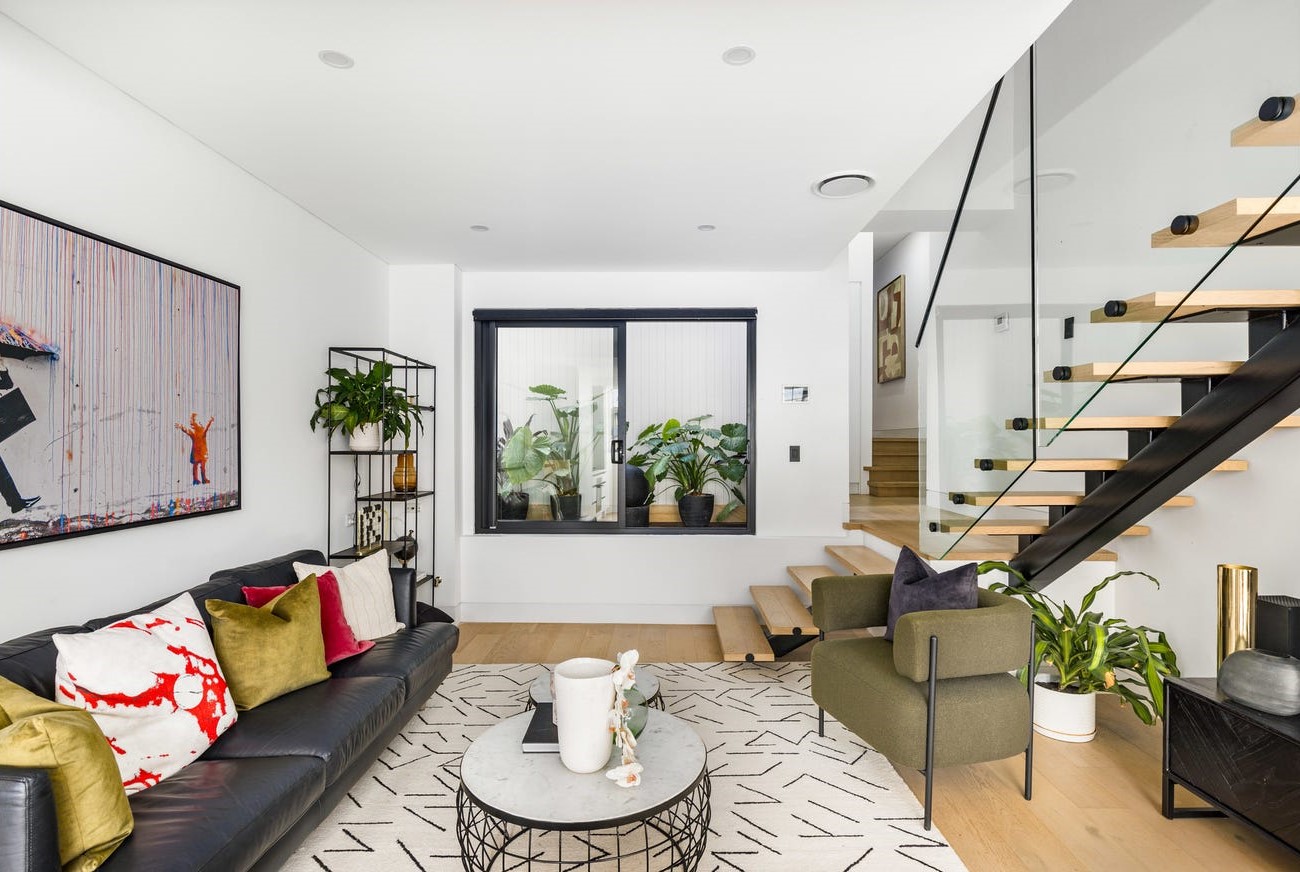 Montague St, Balmain