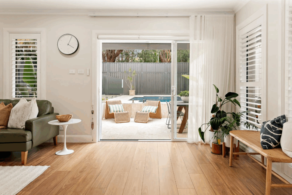 Gardiner Ave, Banksia