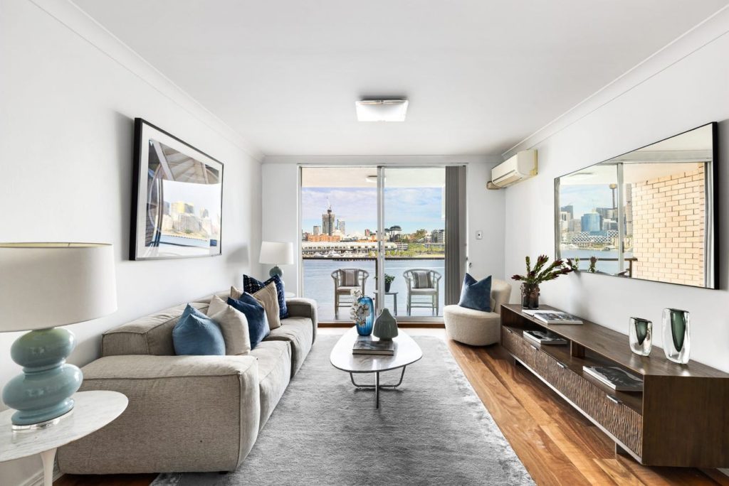 Hosking St, Balmain East